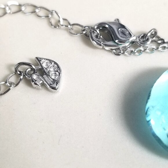 Authentic Swarovski Iconic Swan Pendant Necklace Silver Tone Rhodium Plated Box - Picture 8 of 9